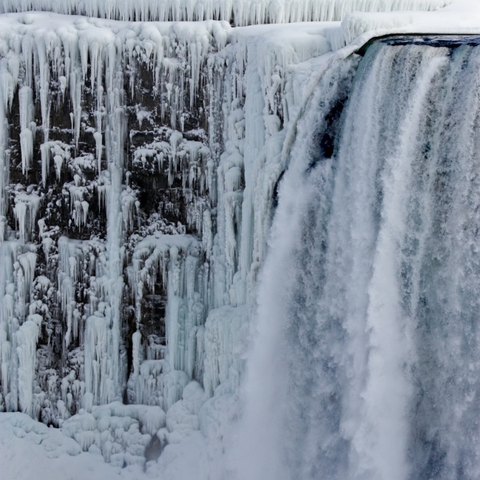 'Winterliche Niagara Falls' von Uwe Wiggenhauser